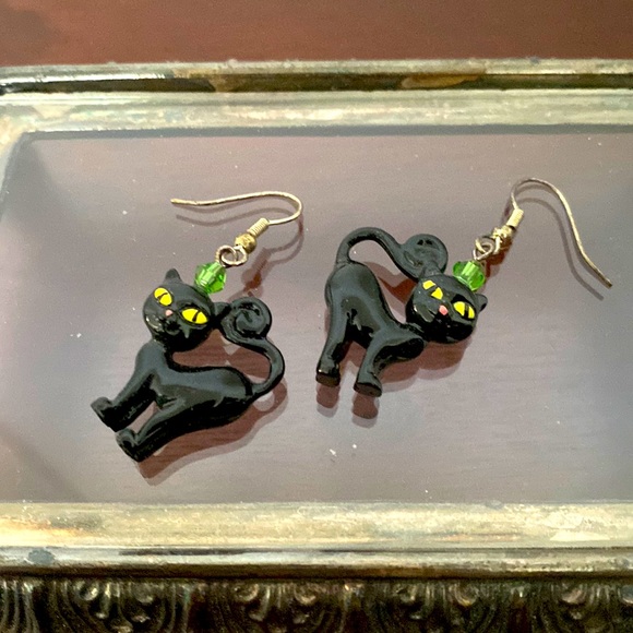 Jewelry - Earrings - Black Cat